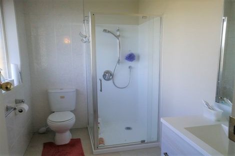 Photo of property in 165 Coronation Road, Hillcrest, Auckland, 0627