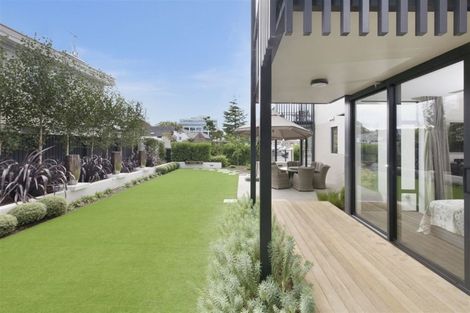 Photo of property in 50 Kilmore Street, Christchurch Central, Christchurch, 8013