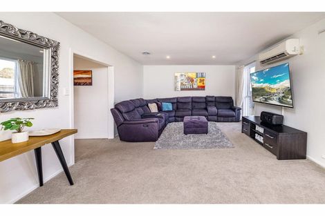 Photo of property in 18 Pateke Place, Bromley, Christchurch, 8062