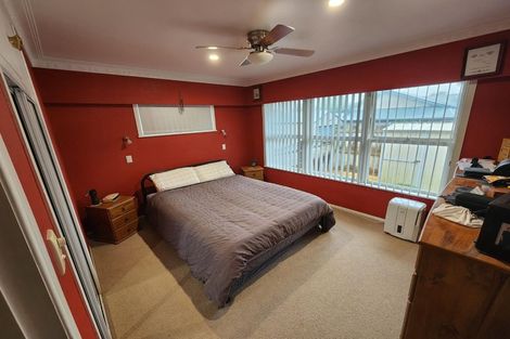 Photo of property in 88 Beach Road, Pahurehure, Papakura, 2113