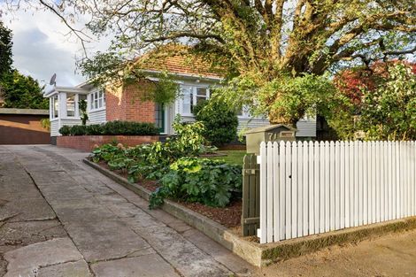 Photo of property in 71 Jellicoe Drive, Hamilton East, Hamilton, 3216