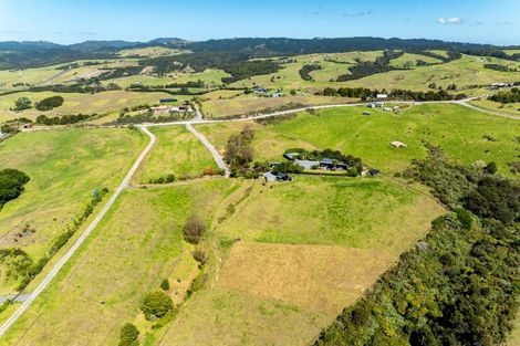 Photo of property in 280 Brooks Road, Waipu, 0582