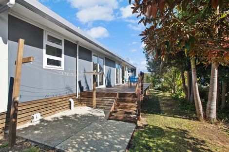 Photo of property in 15a Sea View Terrace, Cockle Bay, Auckland, 2014