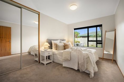 Photo of property in 3 Bryn Mawr Place, Albany, Auckland, 0632