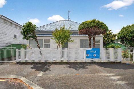 Photo of property in 69 Holloway Street, Carterton, 5713