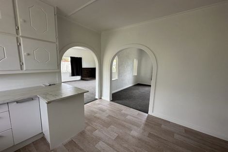 Photo of property in 88 Nikau Street, New Lynn, Auckland, 0600