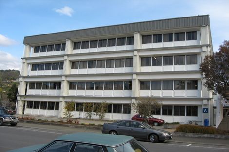 Photo of property in 320 Hardy Street, Nelson, 7010