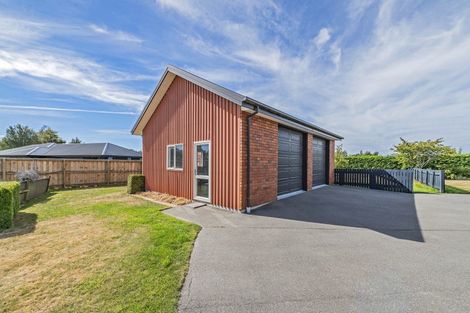 Photo of property in 21 Churchlea Place, Darfield, 7510
