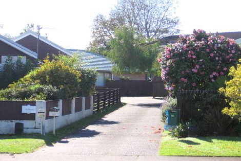 Photo of property in 7 Edgewater Grove, Orewa, 0931