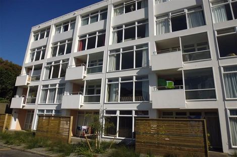 Photo of property in 14/4f Claremont Grove, Mount Victoria, Wellington, 6011