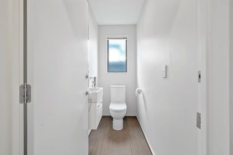 Photo of property in 52 Sioux Avenue, Wigram, Christchurch, 8042