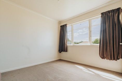 Photo of property in 28 Burns Street, Milton, 9220