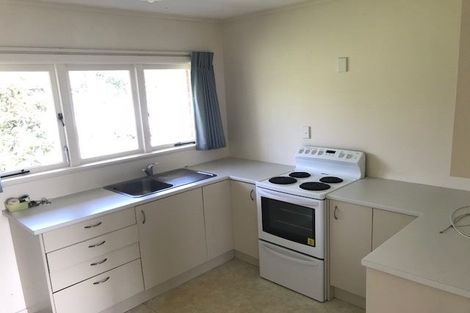 Photo of property in 4a/2 Corrella Road, Belmont, Auckland, 0622