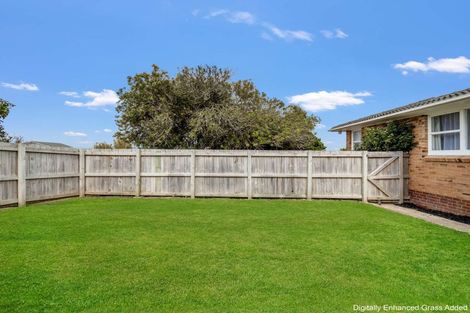 Photo of property in 1/5 Addison Drive, Glendene, Auckland, 0602