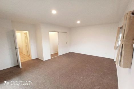 Photo of property in 12 Colwill Road, Massey, Auckland, 0614