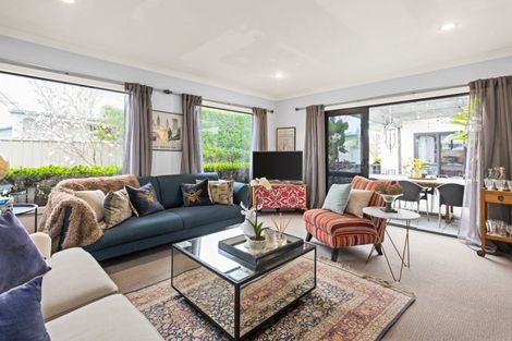 Photo of property in 10 Kain Place, Frimley, Hastings, 4120