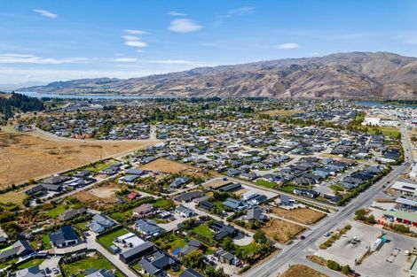 Photo of property in 1 Riesling Way, Cromwell, 9310