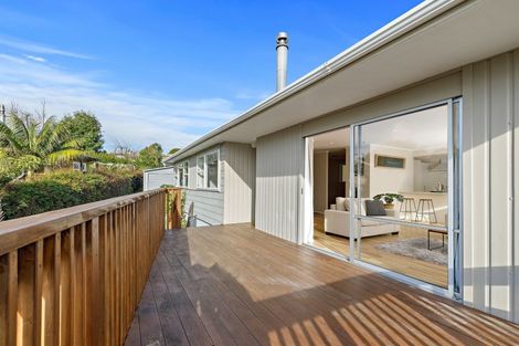 Photo of property in 15 Foster Crescent, Snells Beach, 0920
