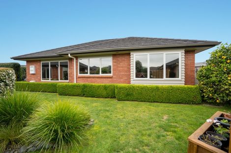 Photo of property in 18 Burr Street, Cambridge, 3434