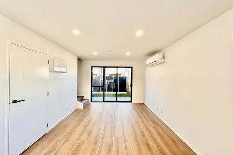 Photo of property in 239 Porchester Road, Takanini, 2112