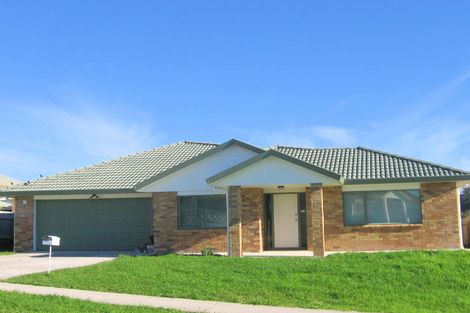 Photo of property in 7 Fleetwood Drive, Henderson, Auckland, 0612