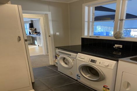 Photo of property in 5 Nixon Street, Hamilton East, Hamilton, 3216