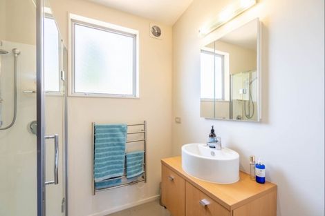 Photo of property in 37a Kotare Street, Waikanae, 5036