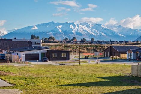 Photo of property in 3 Raspberry Close, Wanaka, 9382