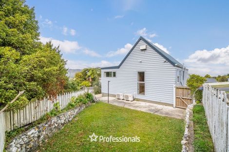 Photo of property in 3 Lone Tree Grove, Kelson, Lower Hutt, 5010