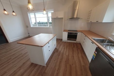 Photo of property in 26 Dampier Street, Woolston, Christchurch, 8023