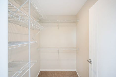 Photo of property in 5a Brooks Place, Maewa, Feilding, 4702