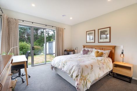 Photo of property in 39 Winsley Terrace, Churton Park, Wellington, 6037