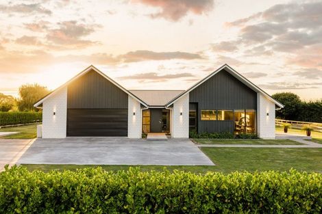 Photo of property in 99 Peake Road, Cambridge, 3493