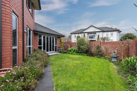 Photo of property in 2 Palazzo Lane, Riccarton, Christchurch, 8011