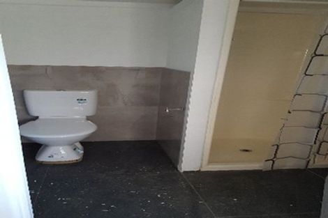 Photo of property in 1 Glenbervie Crescent, Massey, Auckland, 0614