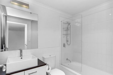 Photo of property in 207/332 Maunganui Road, Mount Maunganui, 3116