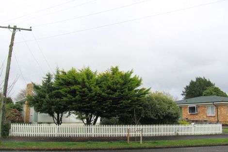 Photo of property in 12 Dermont Street, Bader, Hamilton, 3206