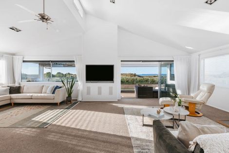 Photo of property in 822a Papamoa Beach Road, Papamoa Beach, Papamoa, 3118