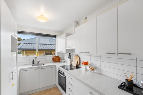 Photo of property in 1/77 Bridle Path Road, Heathcote Valley, Christchurch, 8022