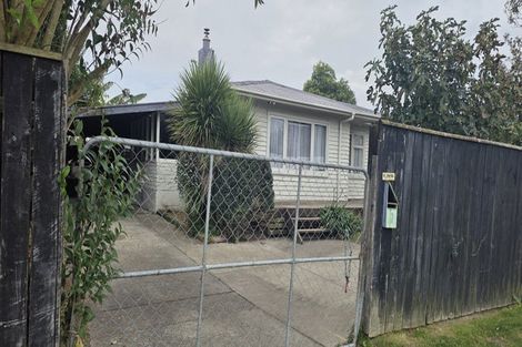 Photo of property in 1 Grayson Avenue, Mangakakahi, Rotorua, 3015