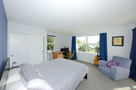 Photo of property in 49a Hackthorne Road, Cashmere, Christchurch, 8022