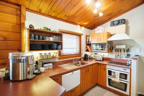 Photo of property in 2 Dalrymple Place, Marton, 4710