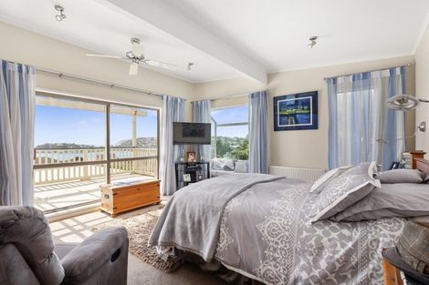 Photo of property in 43 Tireti Road, Titahi Bay, Porirua, 5022