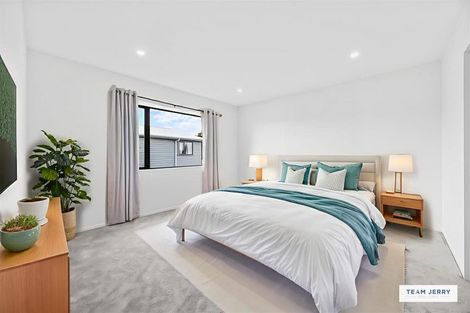 Photo of property in 339b Bucklands Beach Road, Bucklands Beach, Auckland, 2012