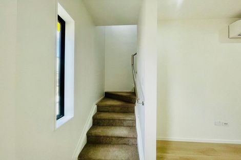 Photo of property in 11d Rountree Place, Conifer Grove, Takanini, 2112