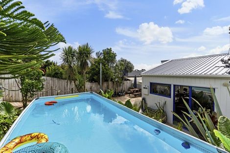 Photo of property in 7 Butlers Lane, Oakura, 4314