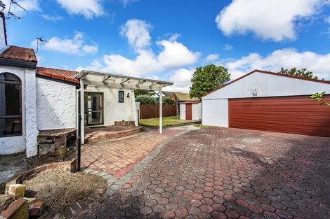 Photo of property in 15 Hawkswood Place, Avonhead, Christchurch, 8042