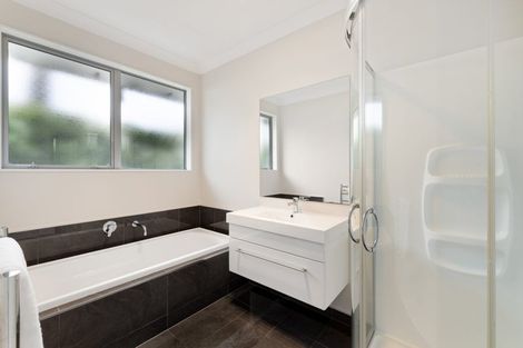 Photo of property in 18 Kenwyn Avenue, St Albans, Christchurch, 8052