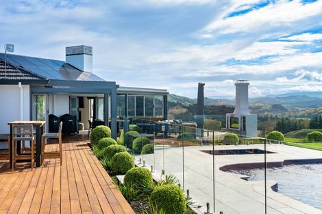 Photo of property in 92 Eskridge Drive, Eskdale, Napier, 4182