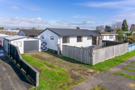 Photo of property in 23 Grange Avenue, Nawton, Hamilton, 3200